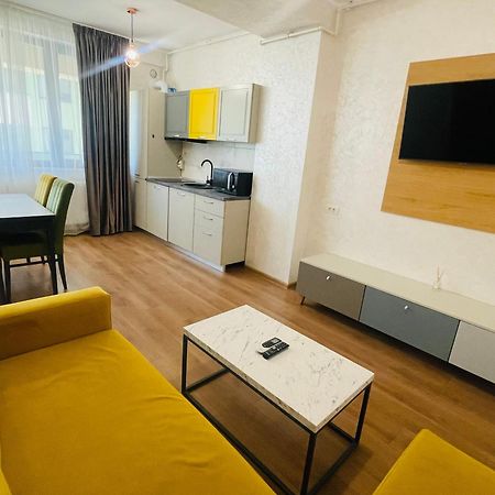 Myamar Apartment Mamaia Exterior photo