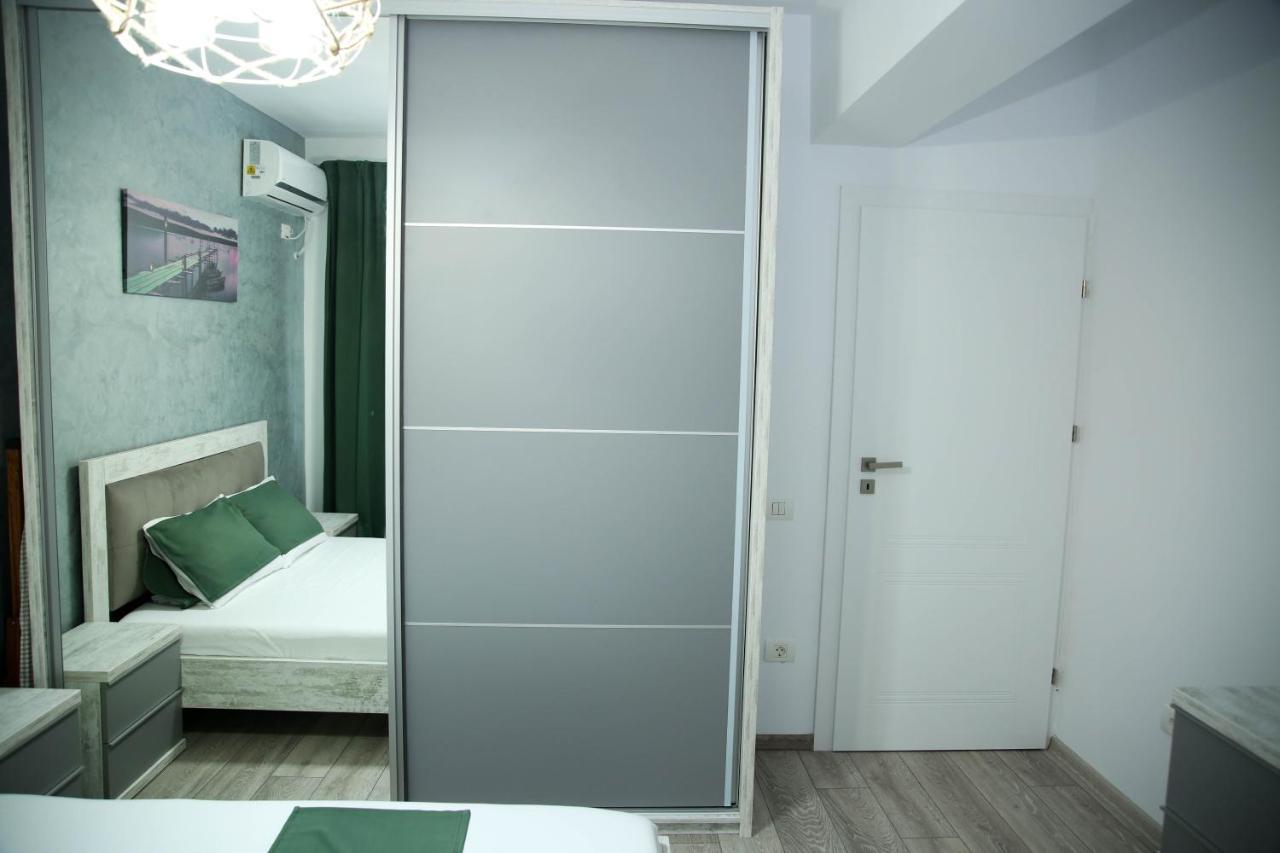 Myamar Apartment Mamaia Exterior photo