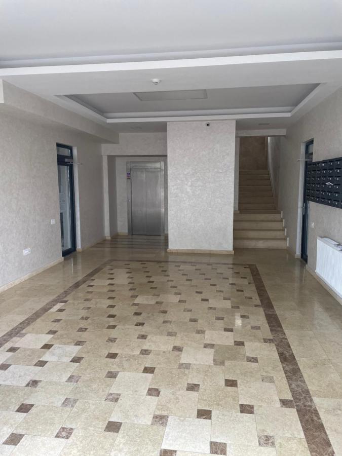 Myamar Apartment Mamaia Exterior photo