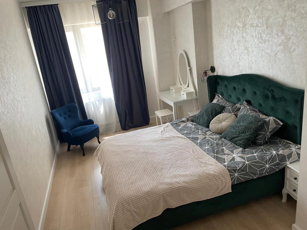 Myamar Apartment Mamaia Exterior photo