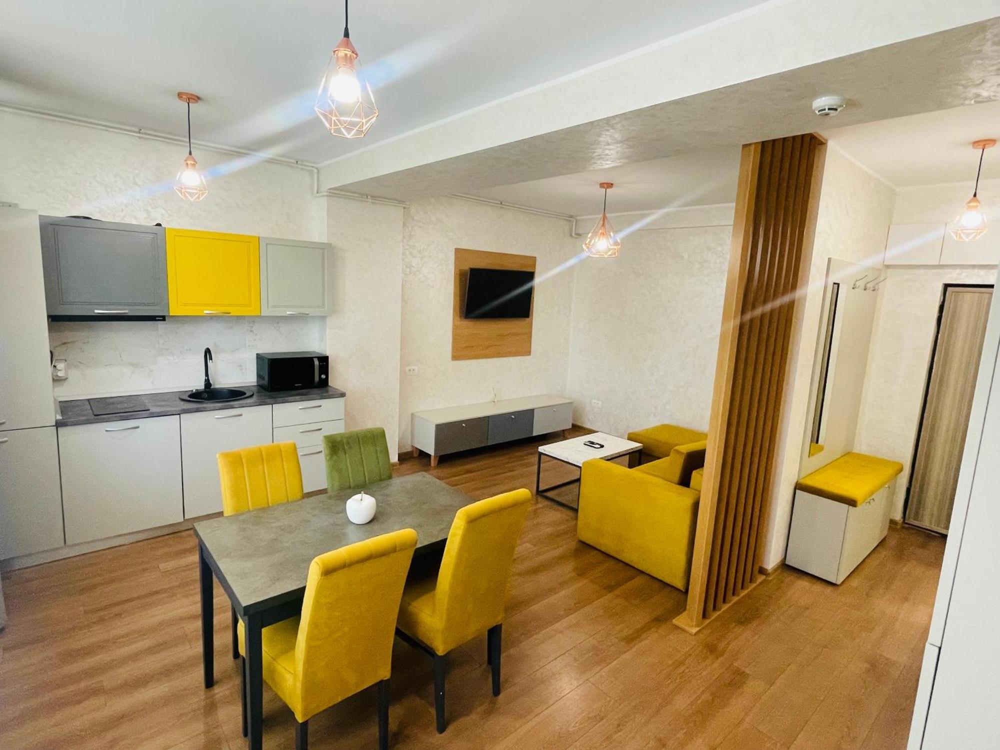 Myamar Apartment Mamaia Exterior photo